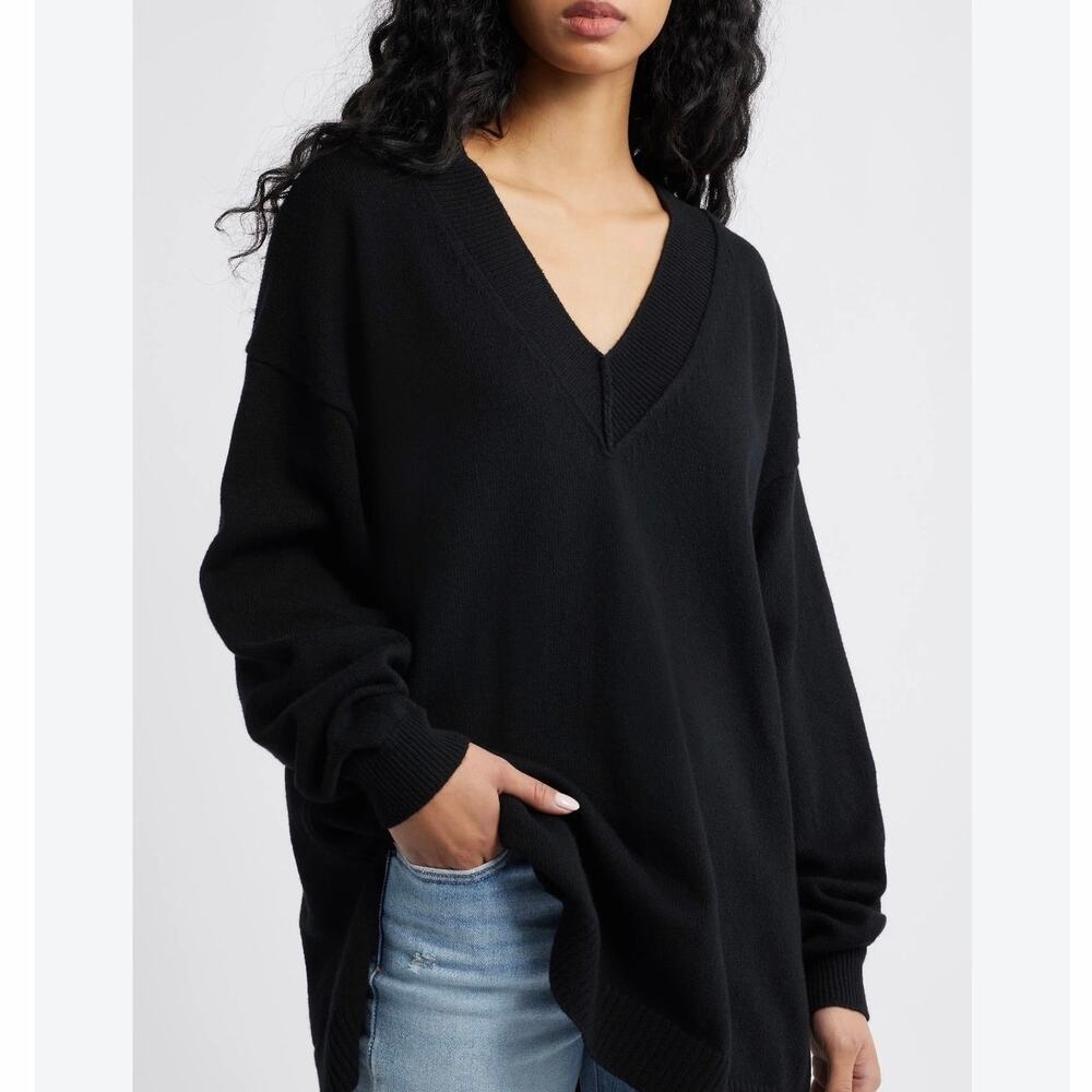Free People FP Beach Womens Small Black V Neck Oversized Tunic Sweater Pockets